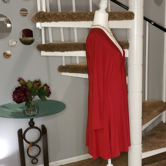 💚🥂HP🥂💚 Neiman Marcus Dress - Picture 2 of 8